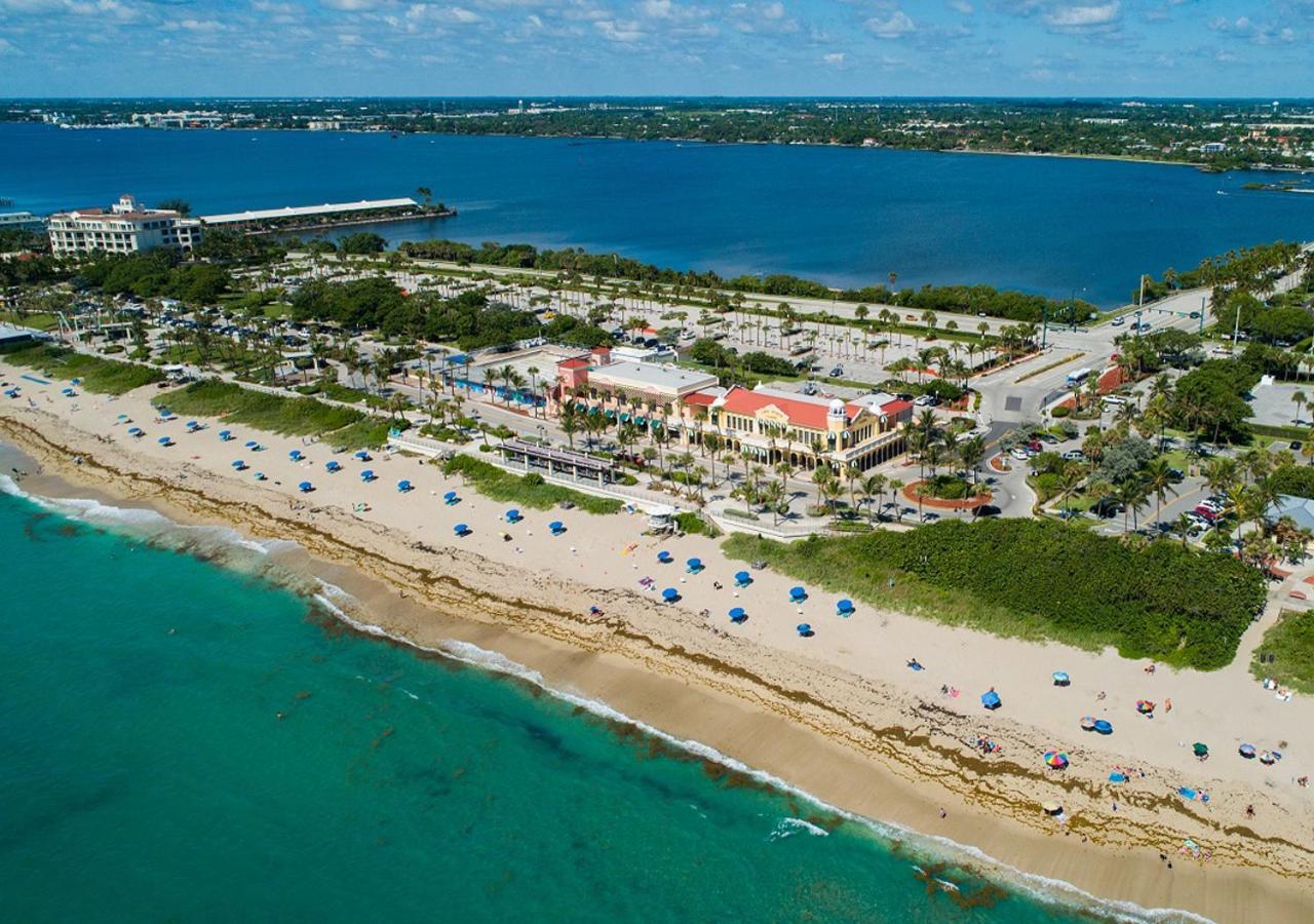 M Lake Worth Beach - Modern Villas Near West Palm Beach, Chic Retro Vibes, King Bed, Cozy Backyard, Bbq, Workspace, High-Speed Internet, Free Parking, 5 Minutes To Downtown & Beach Exterior photo